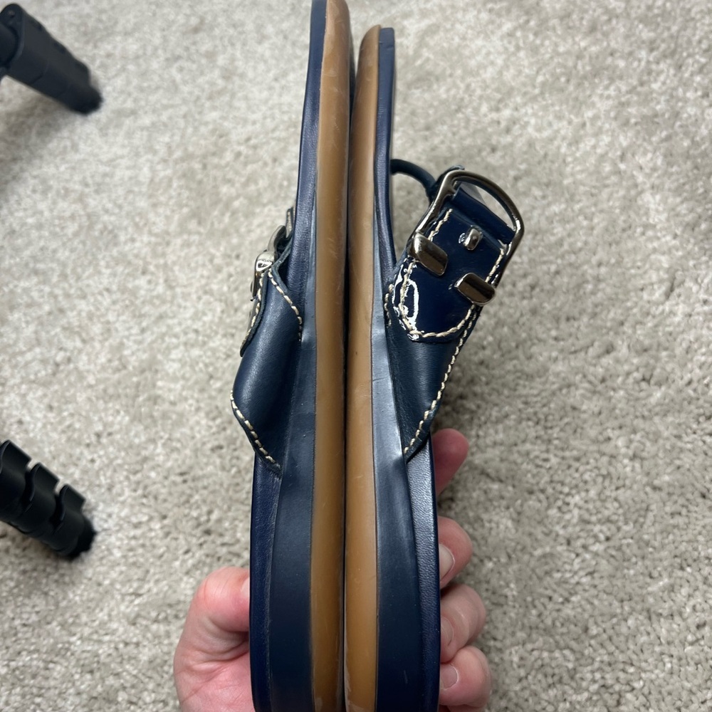 Antonio Melani thong sandals - Picture 5 of 6